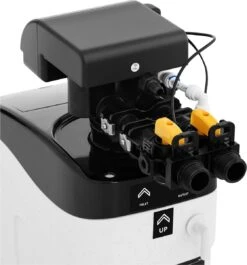 Uniprodo Waterontharder - 2-8 Personen - 15 L - 1.6-2.9 M 3 / Uur -Huishoud Verkoop 1118x1200