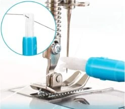 Buttonz® - Naaimachine Draaddoorhaler Wit - Draad Rijger - Naalddoorsteker - Draaddoorsteker - Naaldbedrader Handig Draad Door Naald Hulp Tool Naaldinrijger -Huishoud Verkoop 1200x1055 4