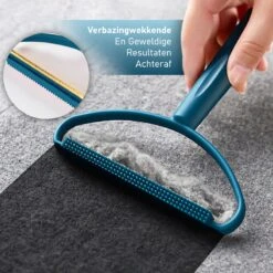Ease Store – Pluizenverwijderaar – Pluizenborstel – Ontpluizer – Pluizendief - Blauw - Draagbaar – Tapijt – Wol – Dieren – Kleding 11 Ease Store – Pluizenverwijderaar – Pluizenborstel – Ontpluizer – Pluizendief - Blauw - Draagbaar – Tapijt – Wol – Dieren – Kleding -Huishoud Verkoop 1200x1200 1130