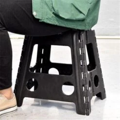 Merkloos Verdikt Kunststof Klapkruk-draagbaar-opvouwbare Kruk-Met Antislip Oppervlak Zwart 29x22cmx45cm -Huishoud Verkoop 1200x1200 884