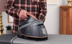 Breville Stoomstrijkijzer Met Stoomgenerator - Iron - Keramische Zoolplaat - Uitneembaar Waterreservoir -Huishoud Verkoop 1200x734