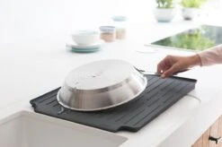 Brabantia SinkSide Afdruiprek - Dark Grey 25 Brabantia SinkSide Afdruiprek - Dark Grey -Huishoud Verkoop 1200x799 6