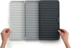 Joseph Joseph - Tier - Afdruipmat - Uitschuifbaar - Grijs -Huishoud Verkoop 1200x814 2